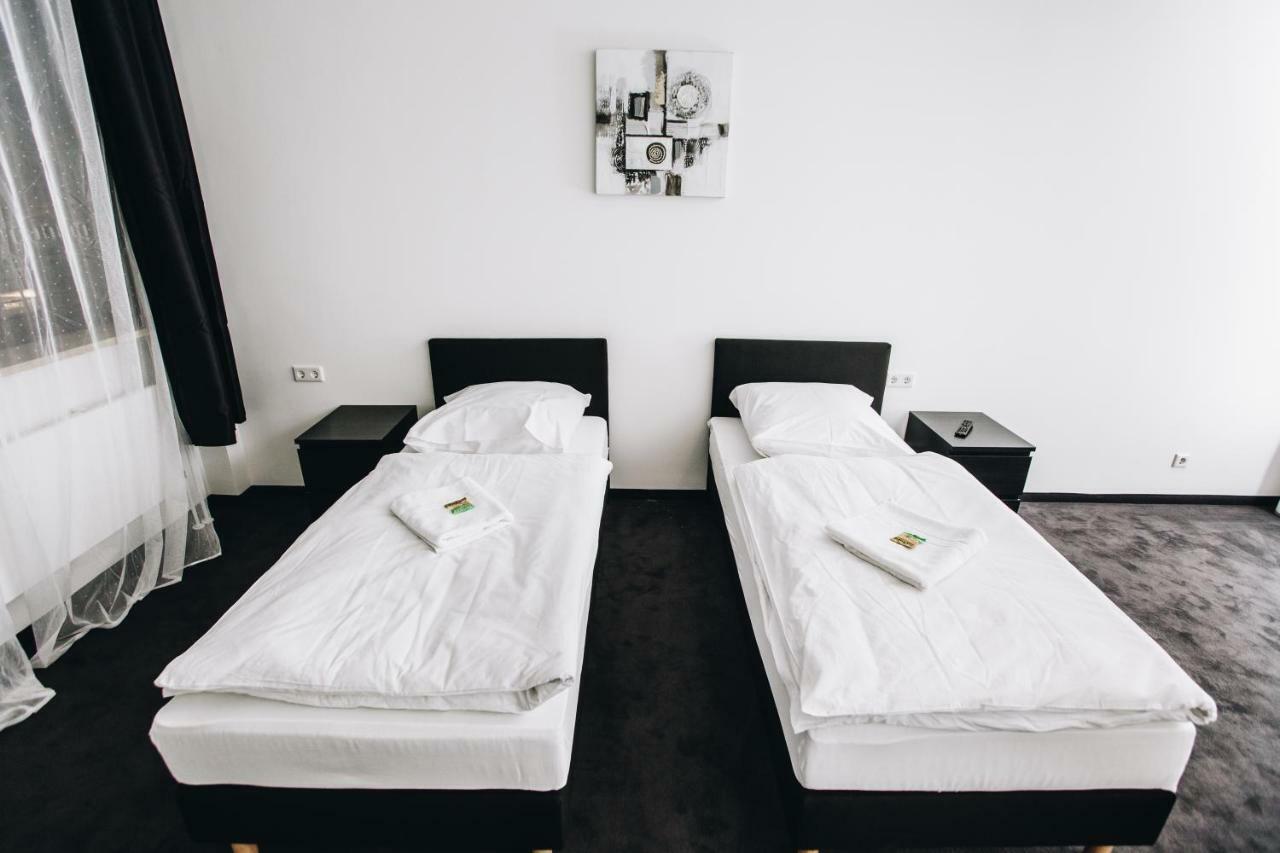 Huxx Aparthotel
